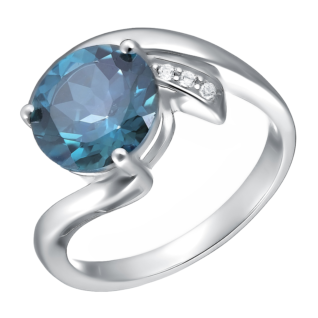 Серебряное кольцо 925 пробы; вставки 1 Топаз 4,26ct; 3 Топаз белый 0,04ct;