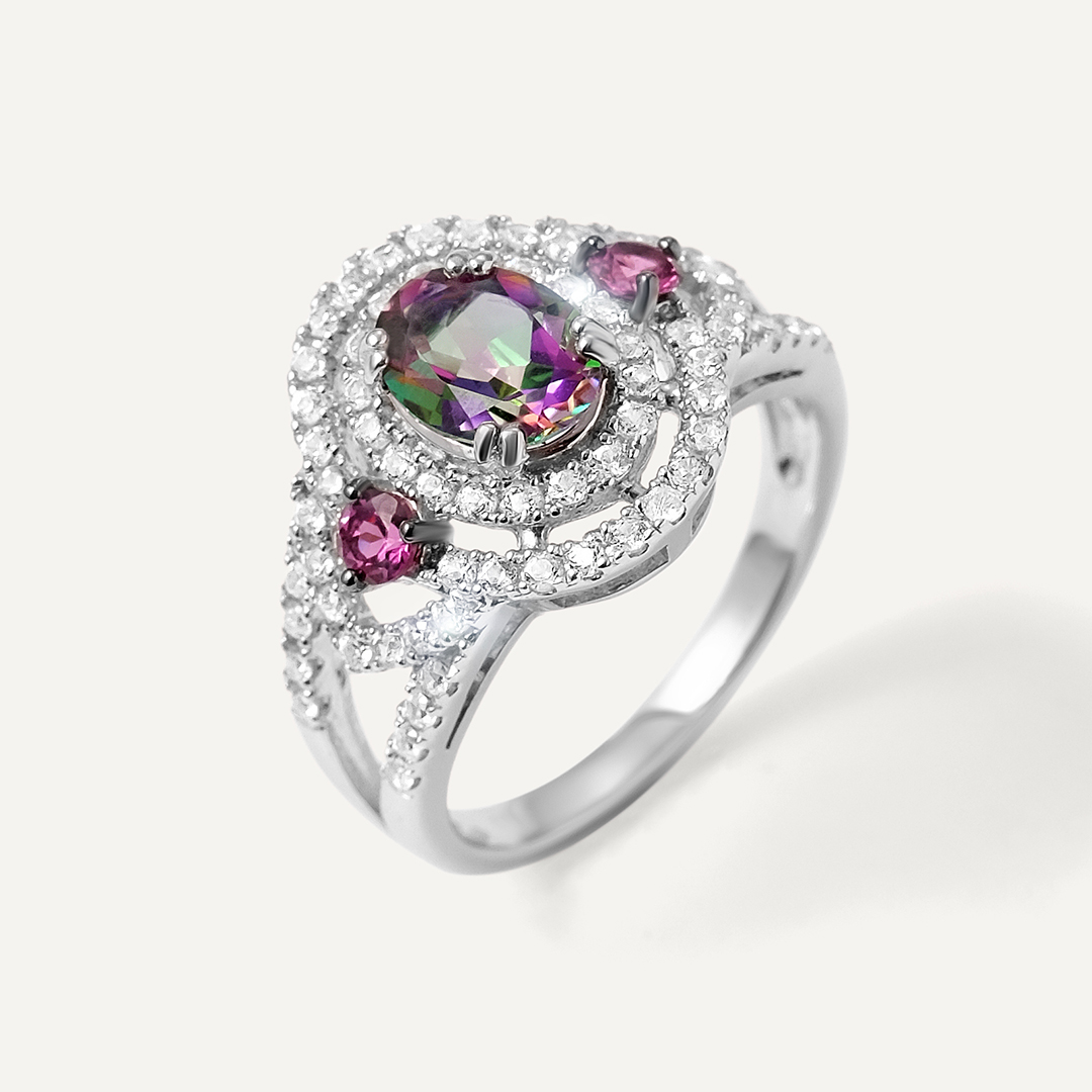 Серебряное кольцо с топазом Мистик