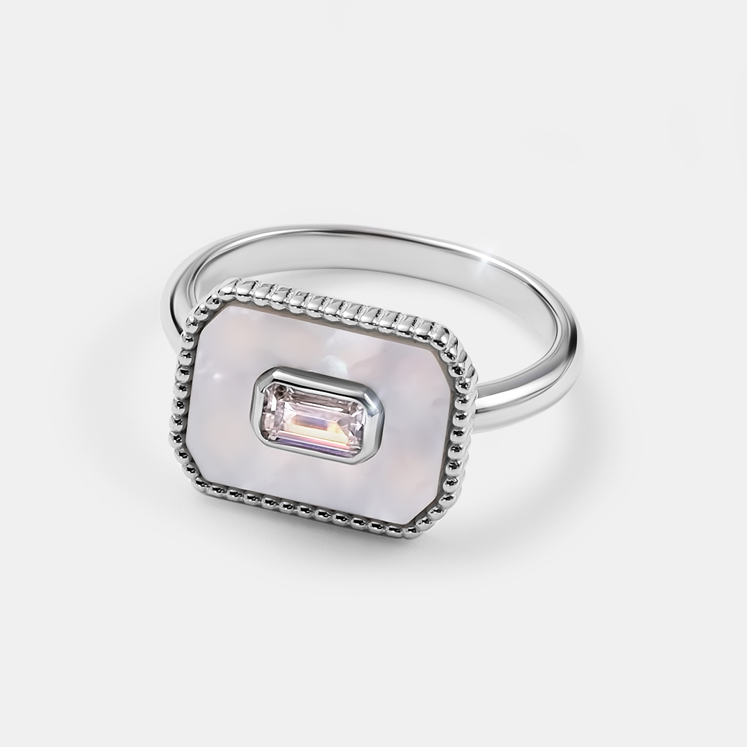 Серебряное кольцо 925 пробы; вставки 1 Перламутр белый 0,95ct; 1 Куб.Цирконий бесцв. 0,5ct;