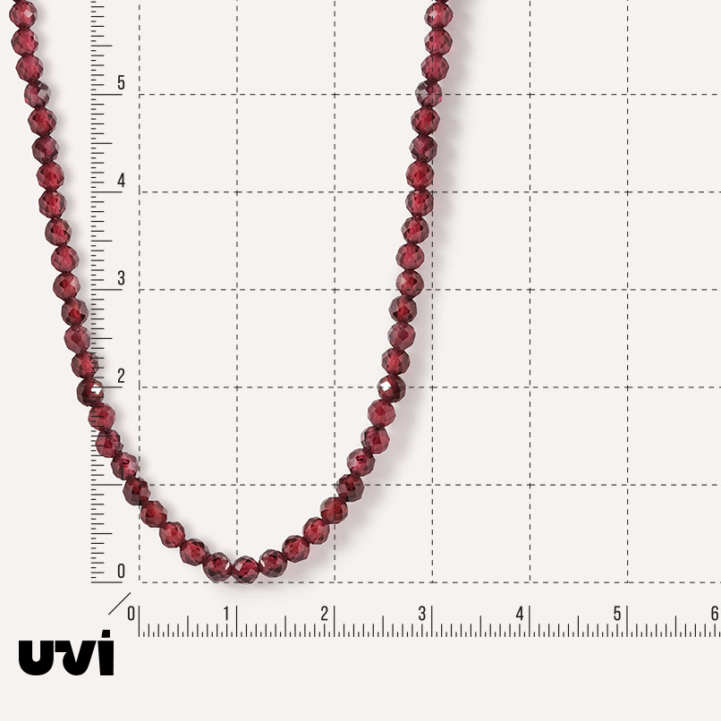 Бусы из граната