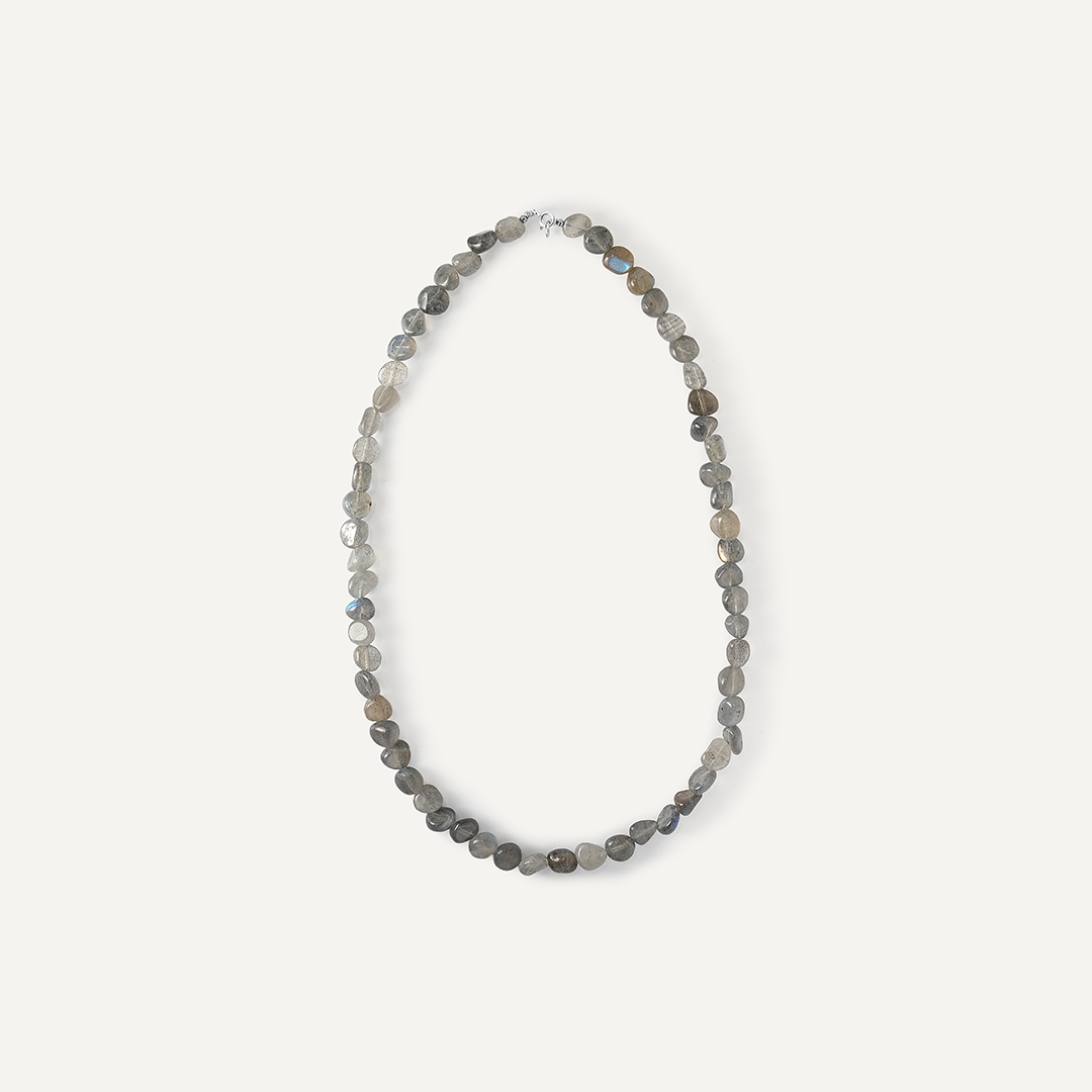 Бусы из лабрадорита