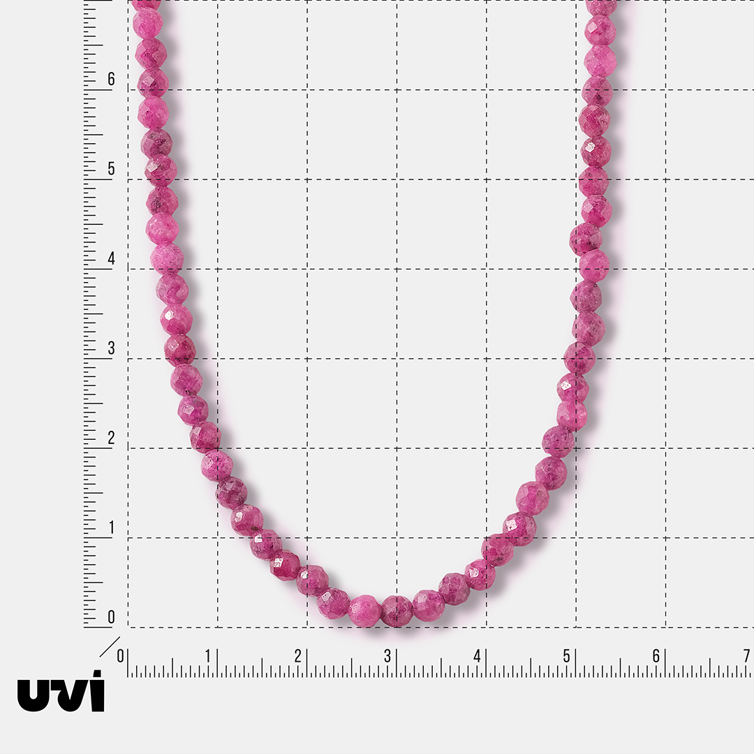 Бусы из корунда