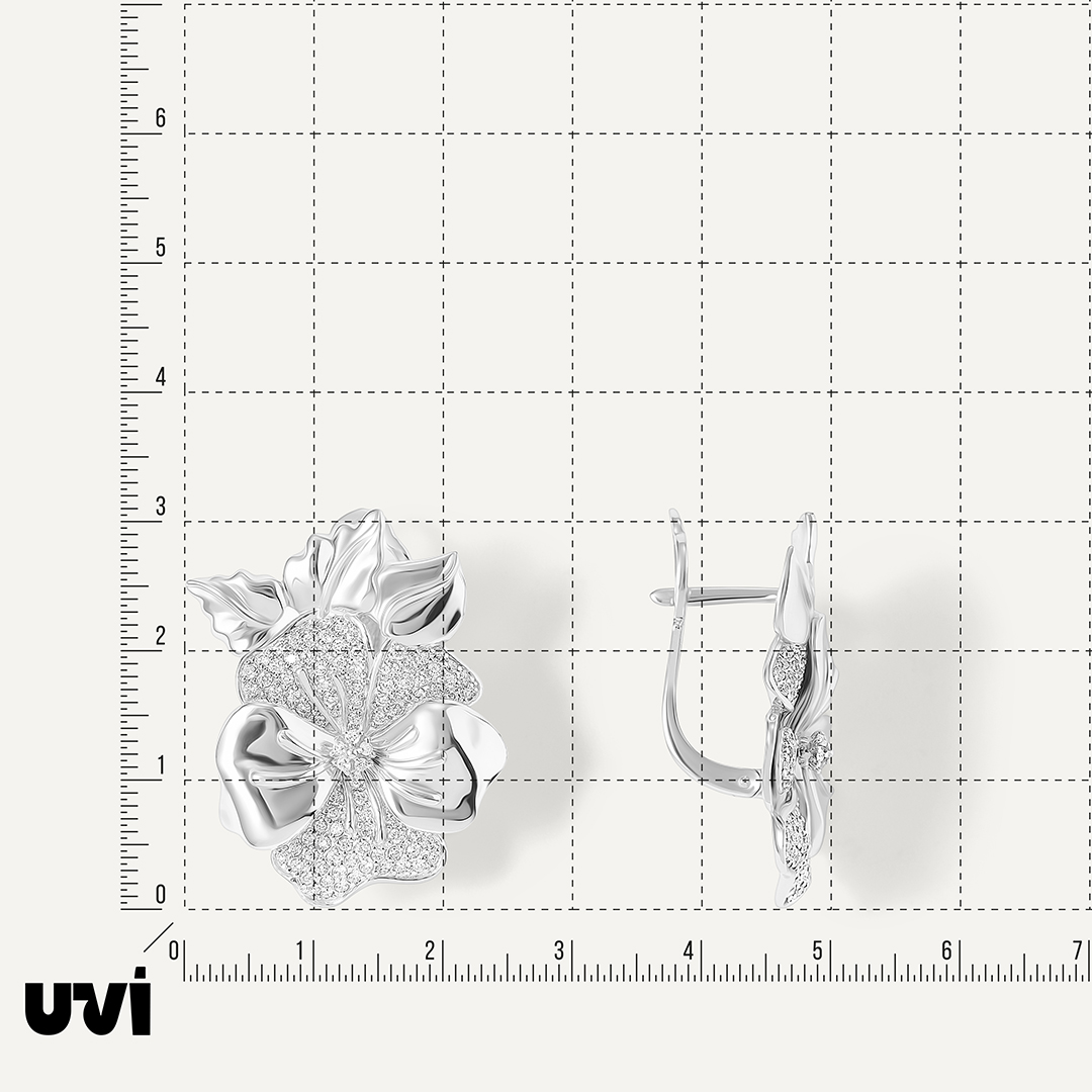 Серьги из белого золота с бриллиантами "Цветы"