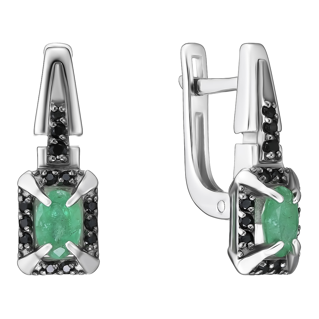 Серебряные серьги 925 пробы; с чернением; вставки 2 Изумруд 0,885 3/3; 26 Шпинель черн.;