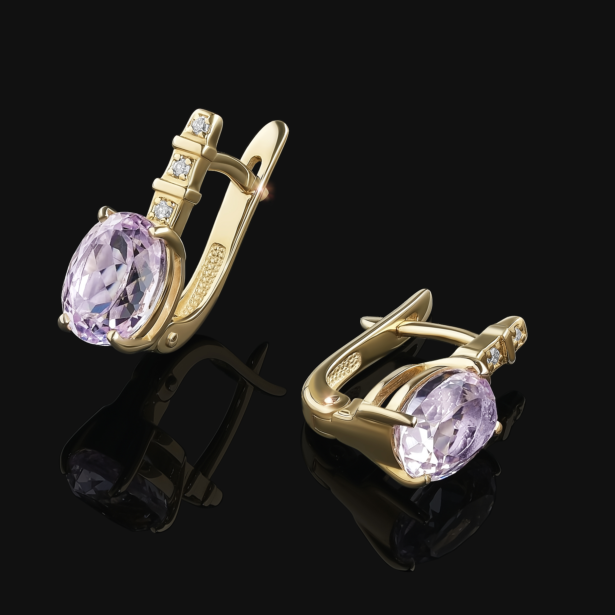 Серьги из желтого золота с кунцитами