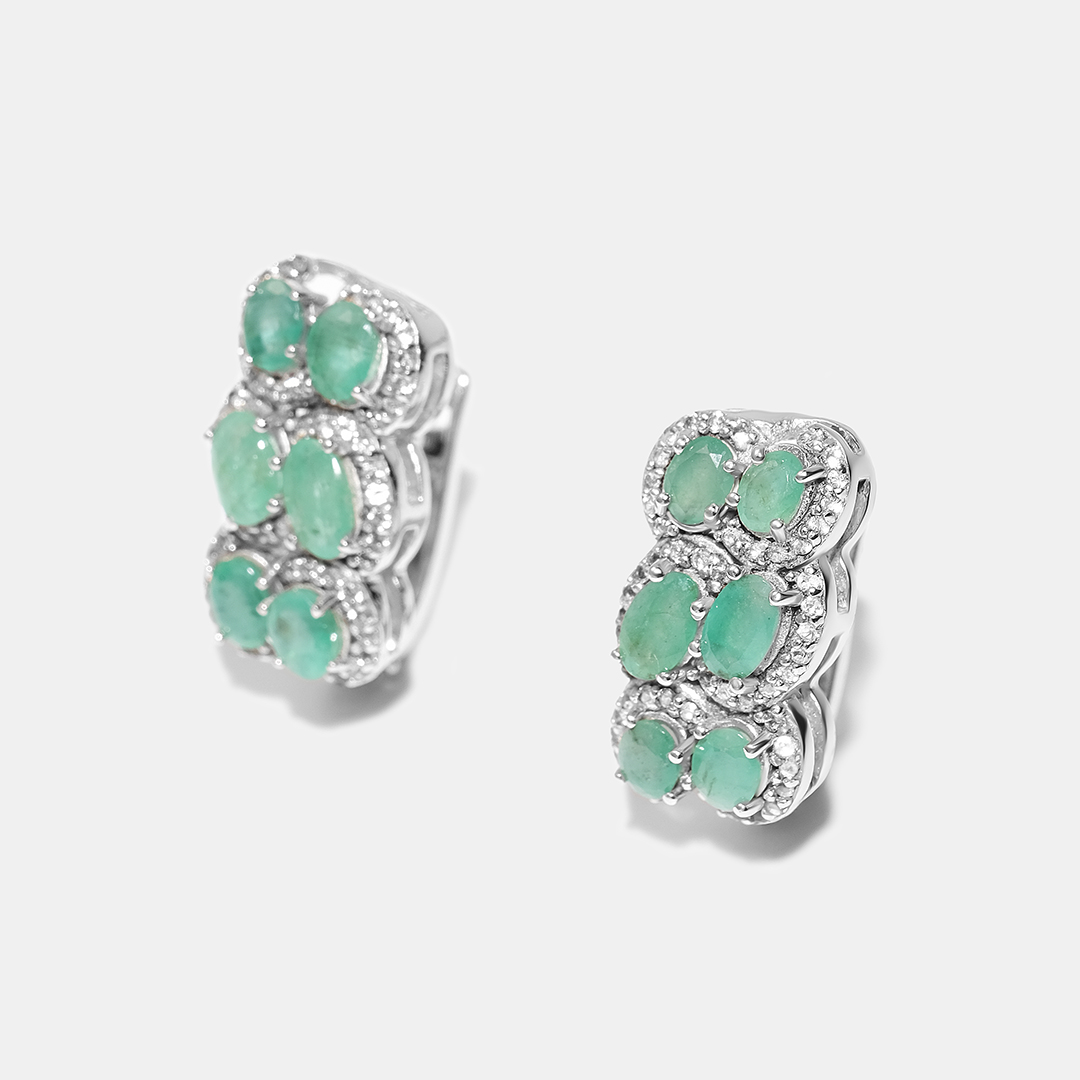 Серебряные серьги с изумрудами