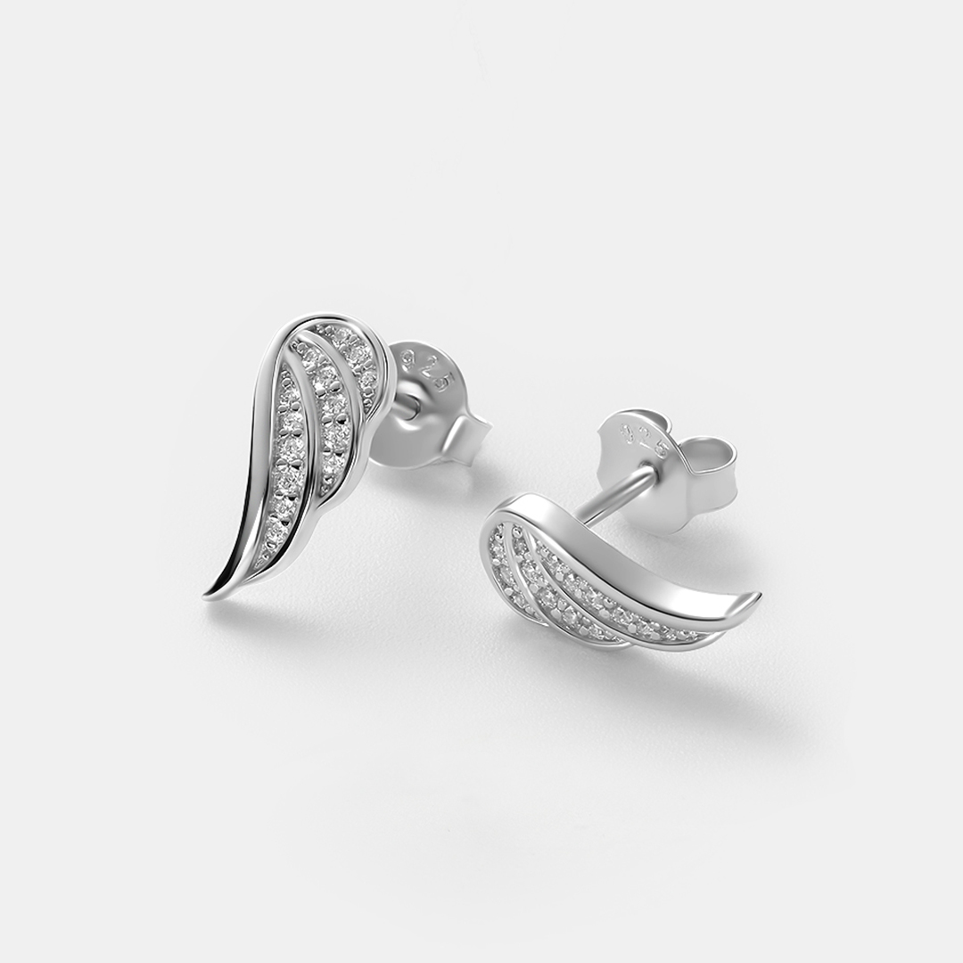 Серебряные серьги 925 пробы; вставки 28 Куб. Цирконий бесцв. 0,35ct;
