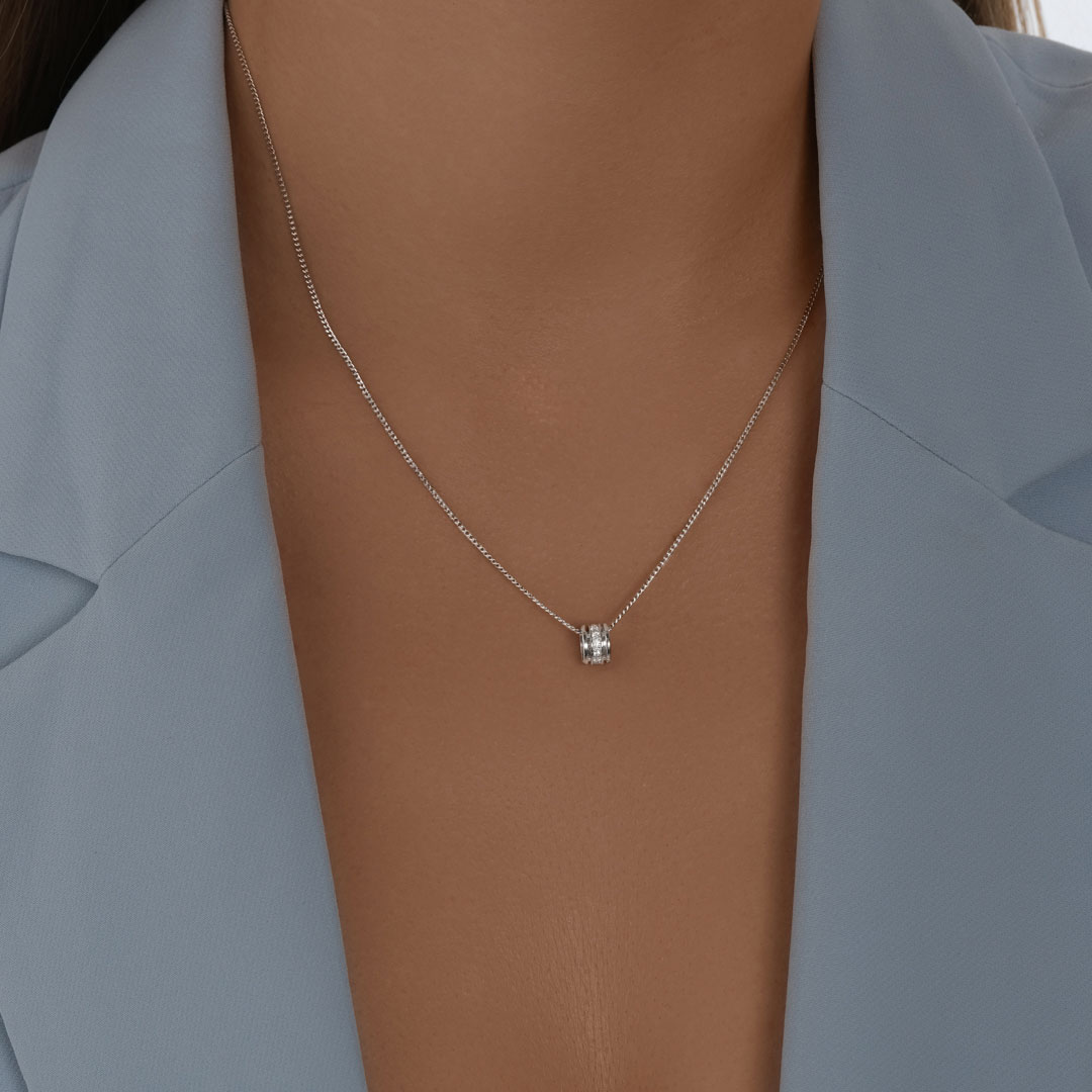 Серебряная подвеска 925 пробы; вставки 12 Фианит бесцв.;