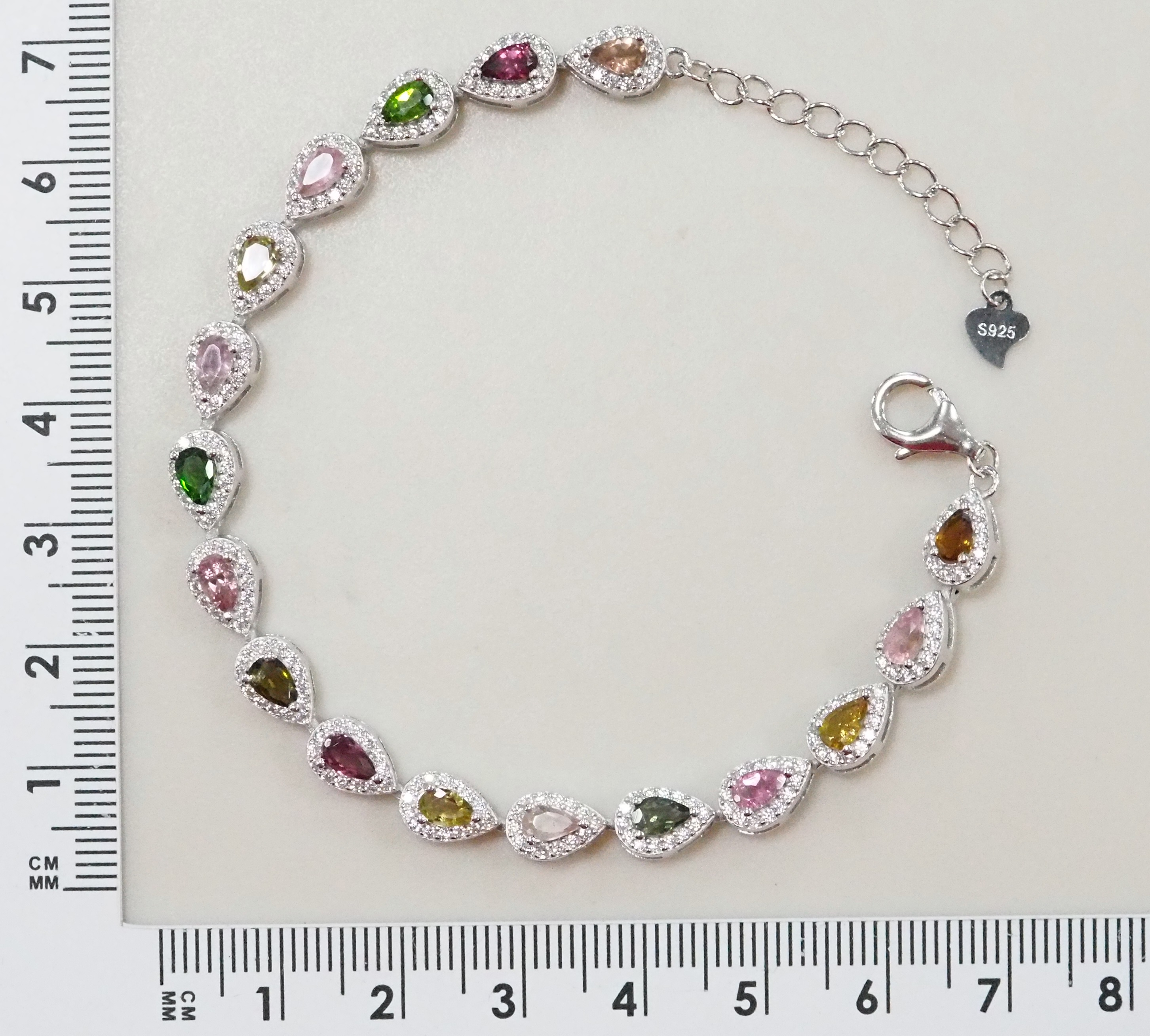 Серебряный браслет 925 пробы; вставки 17 Мультитурмалин 3,09ct; Россыпь Куб. Цирконий бесцв. 1,9ct;
