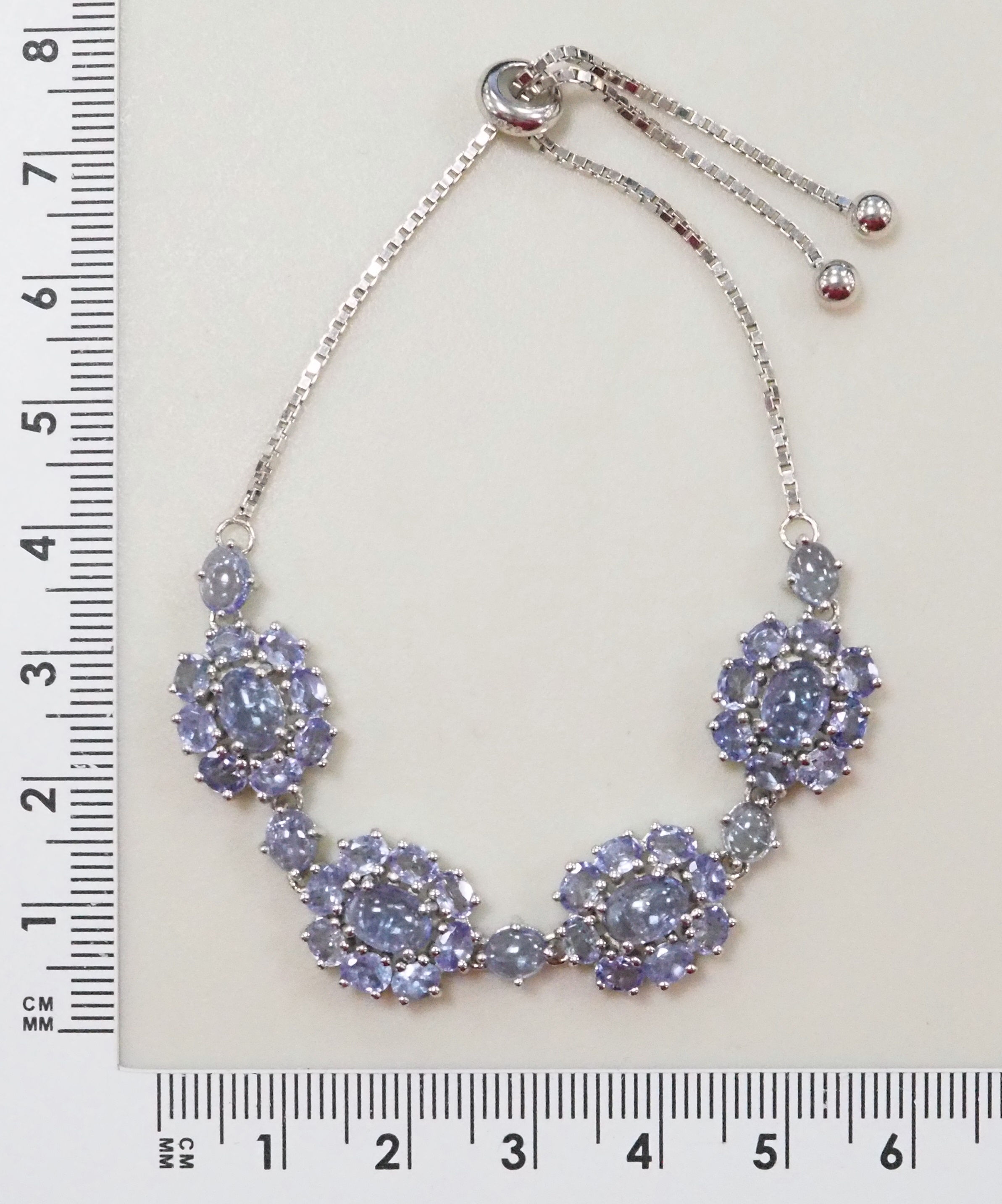 Серебряный браслет 925 пробы; вставки 41 Танзанит 11,97ct;