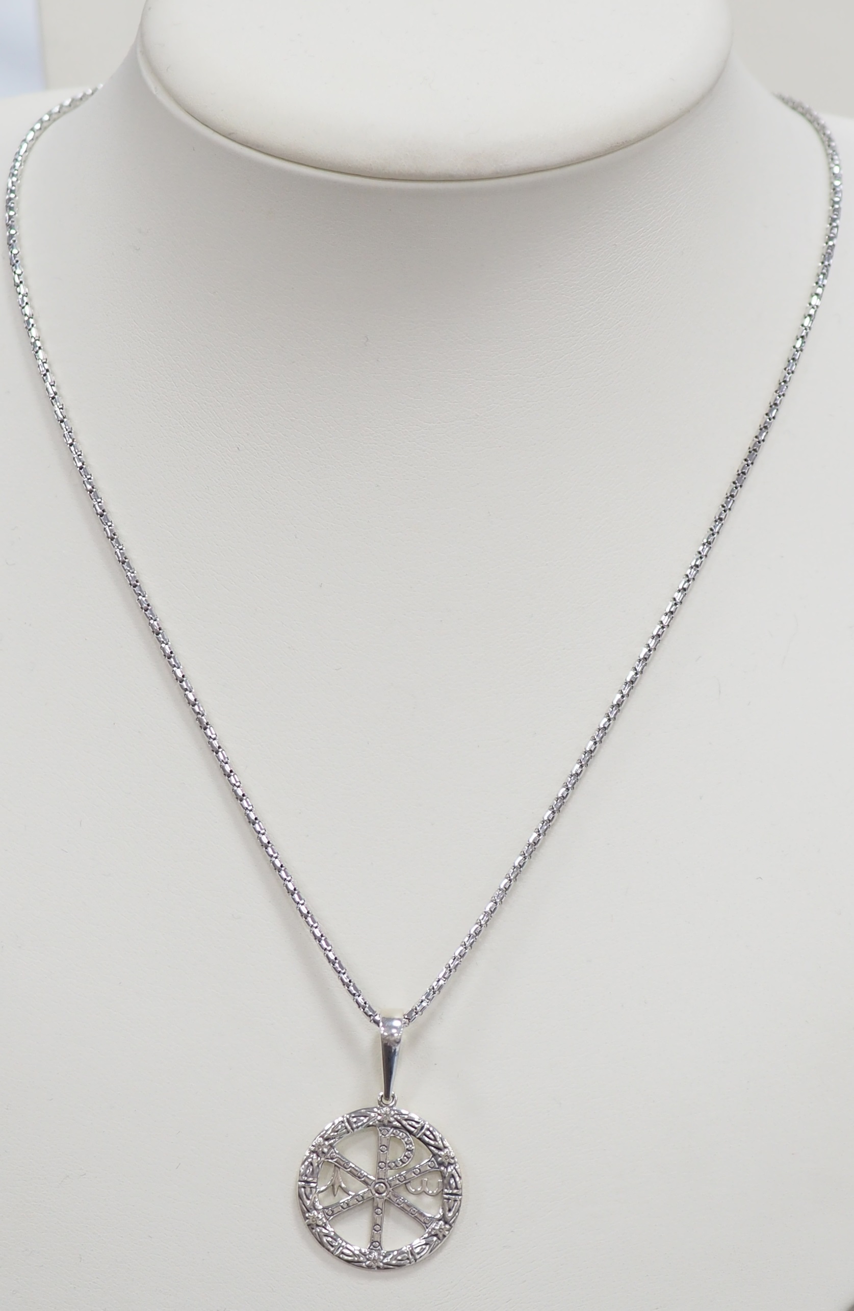 Серебряная подвеска 925 пробы; Хризма; оксидирование;