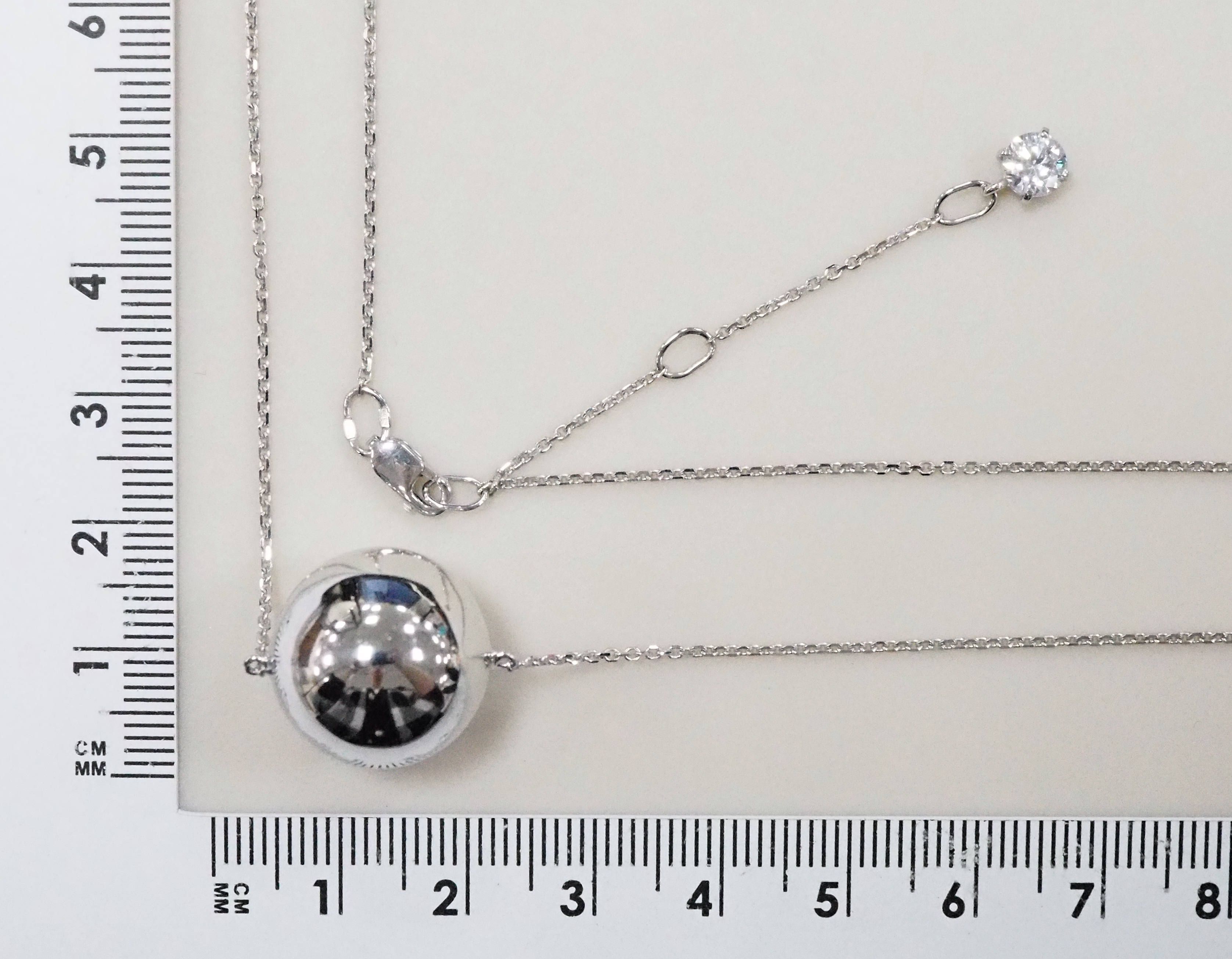 Серебряное колье 925 пробы; плетение Якорное; вставки 1 Фианит бесцв.;