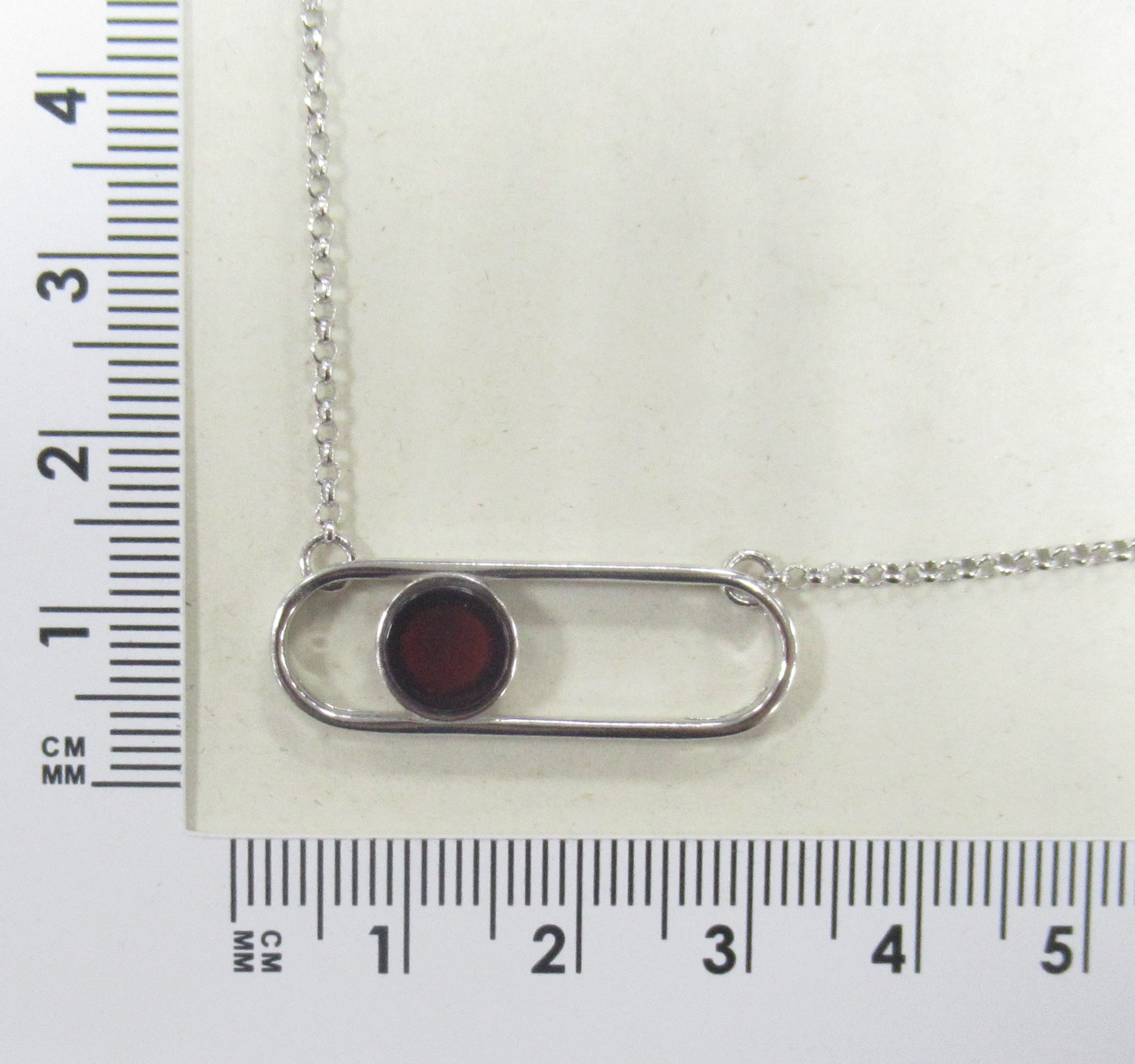 Серебряное колье 925 пробы; плетение Ролло; вставки 1 Янтарь;