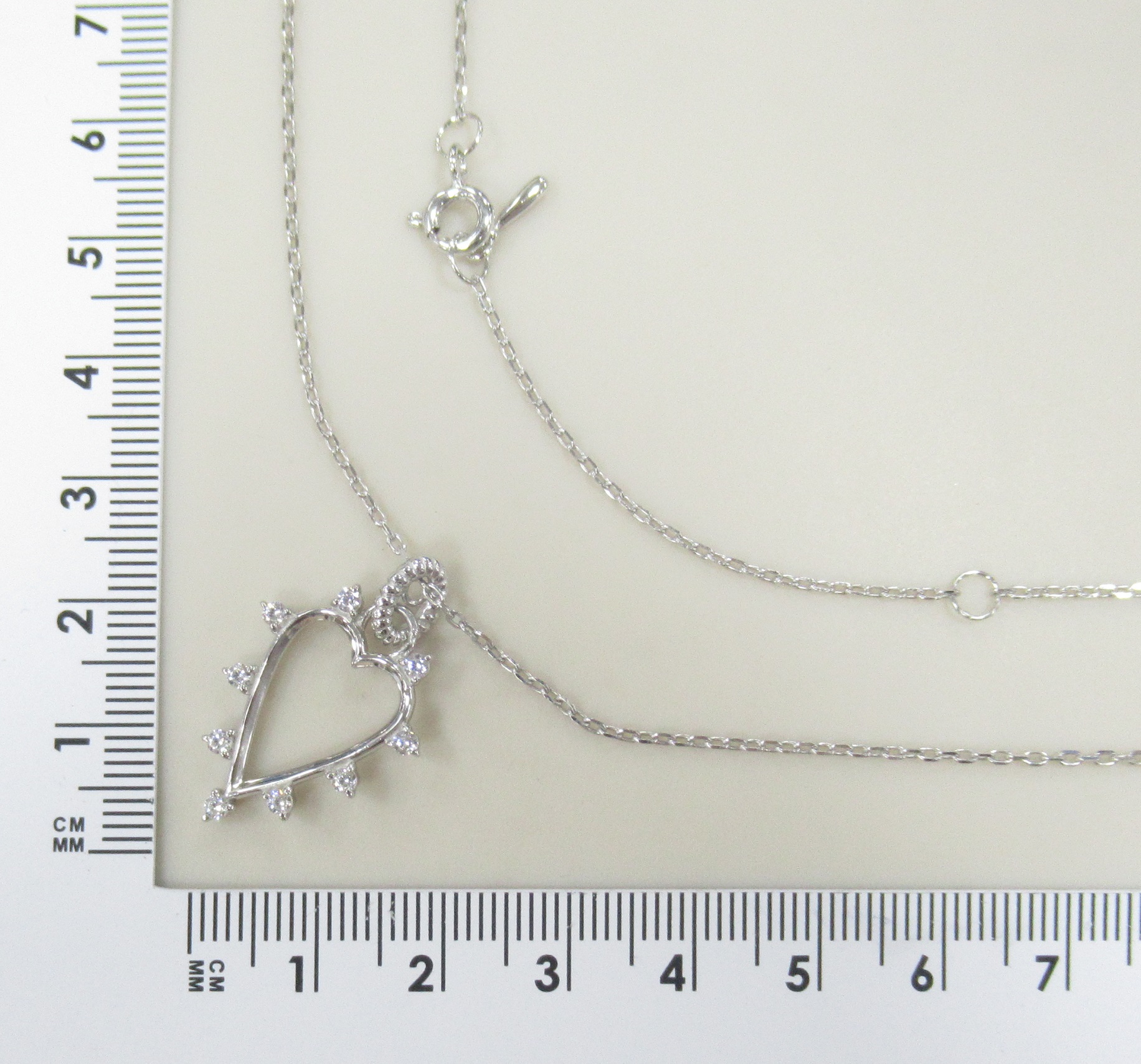Серебряное колье 925 пробы; плетение Якорное; вставки 9 Фианит бесцв.;
