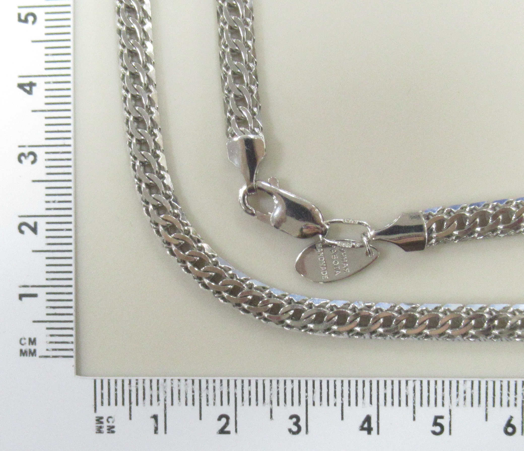 Серебряная цепь 925 пробы; плетение Каприз;