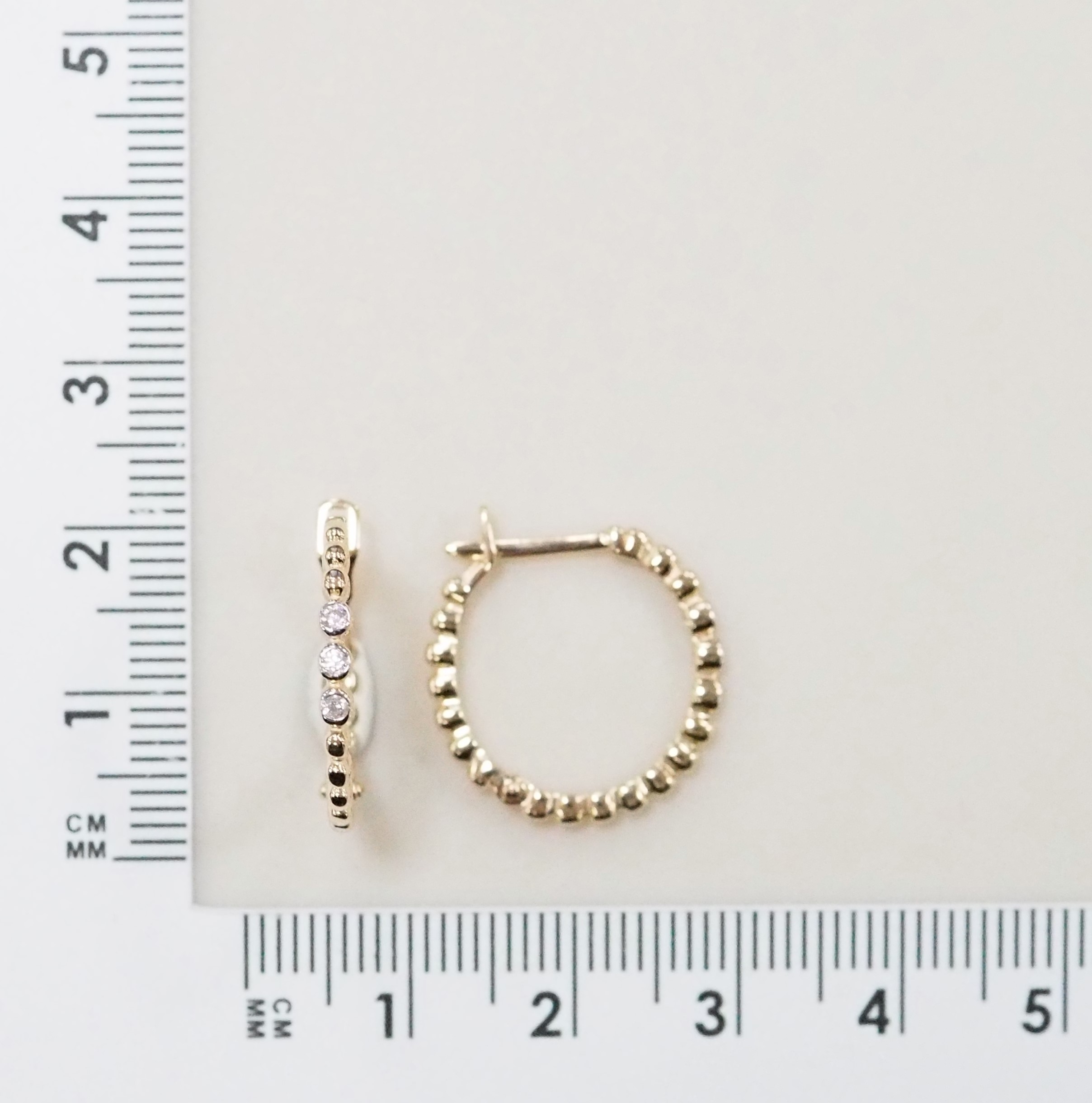 10513-000052 Серьги (Au 585)