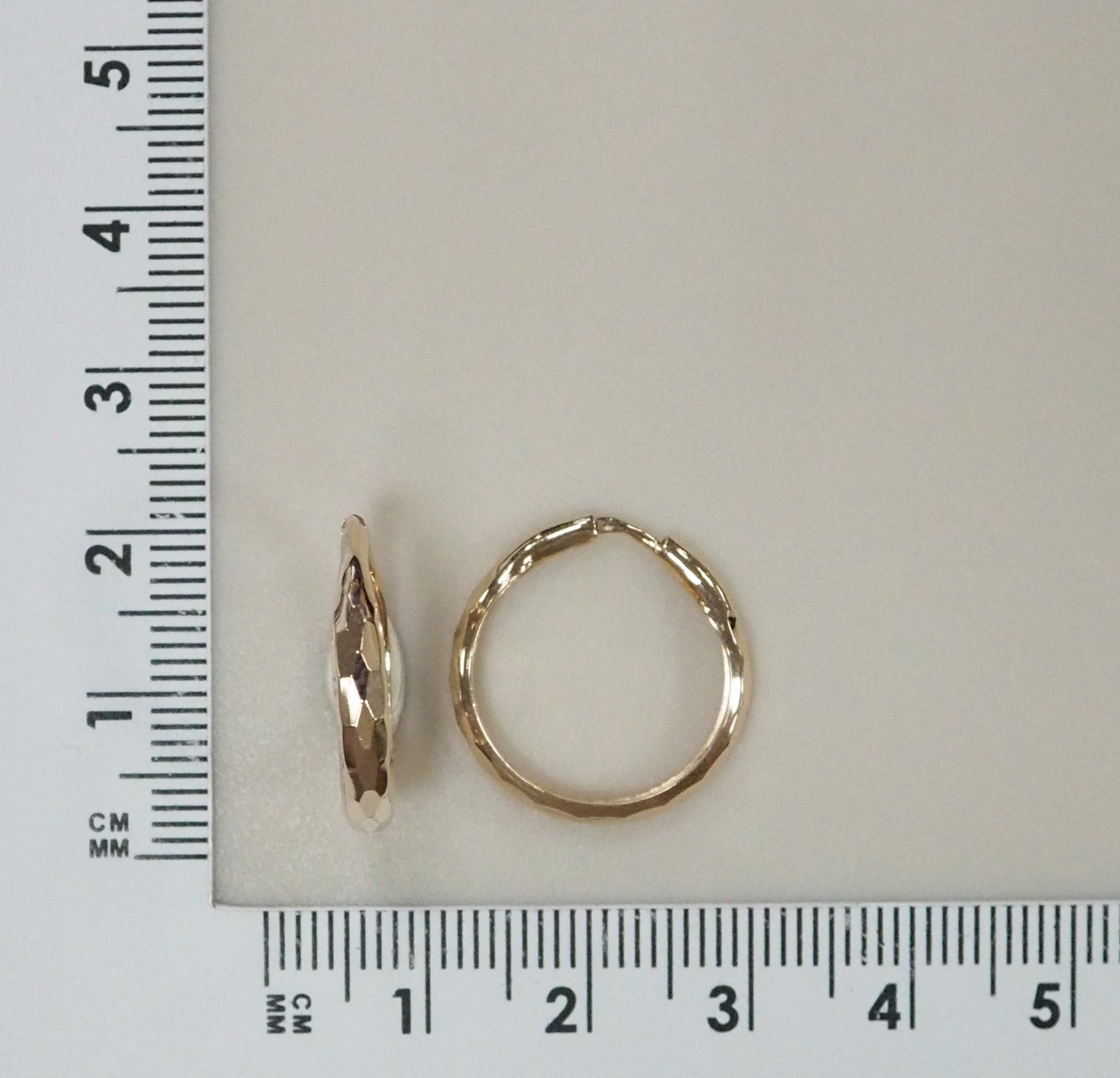 Серьги-конго из золота