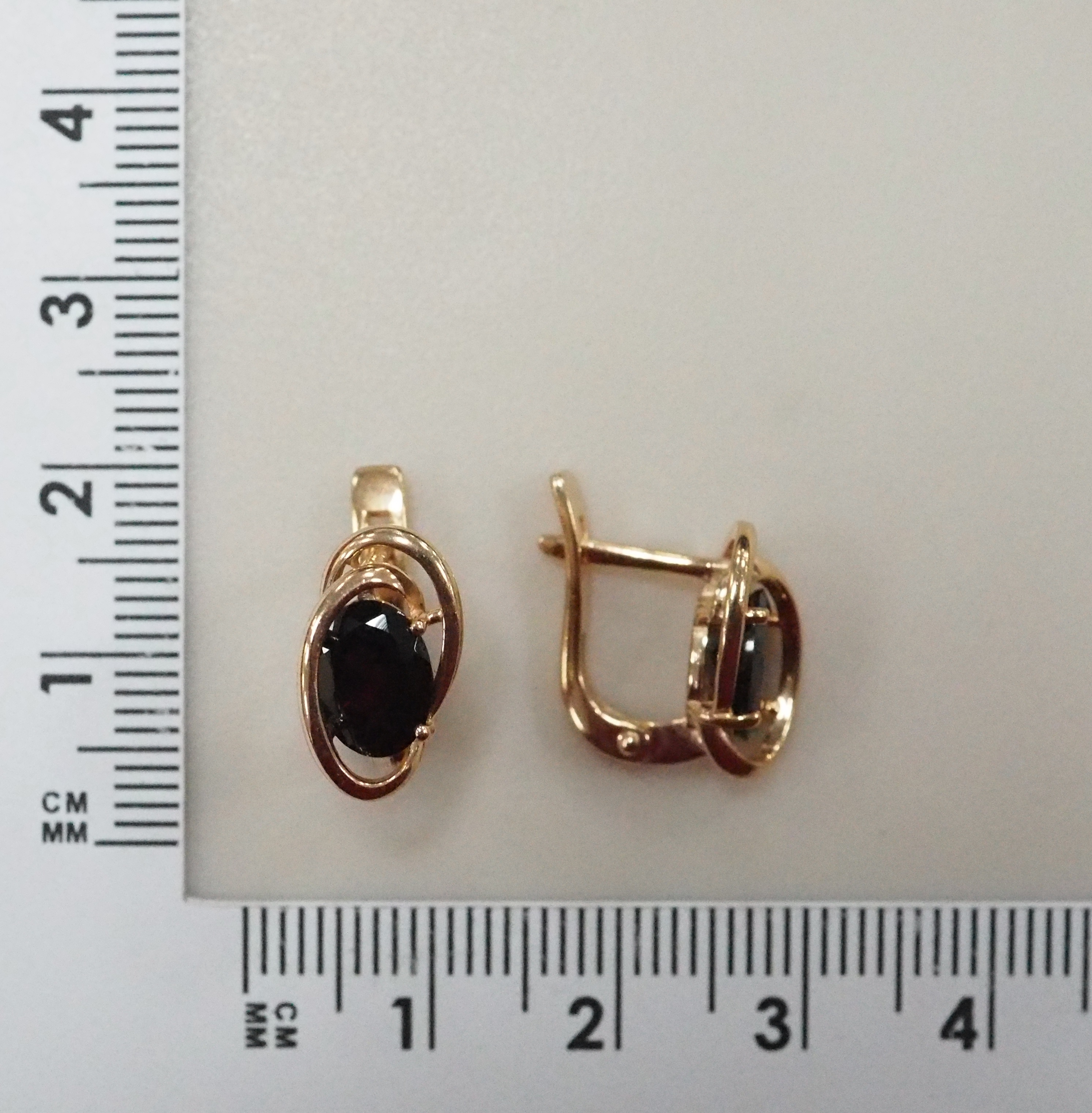 Серебряные серьги с гранатами 10522-002230 – купить в ювелирном ...