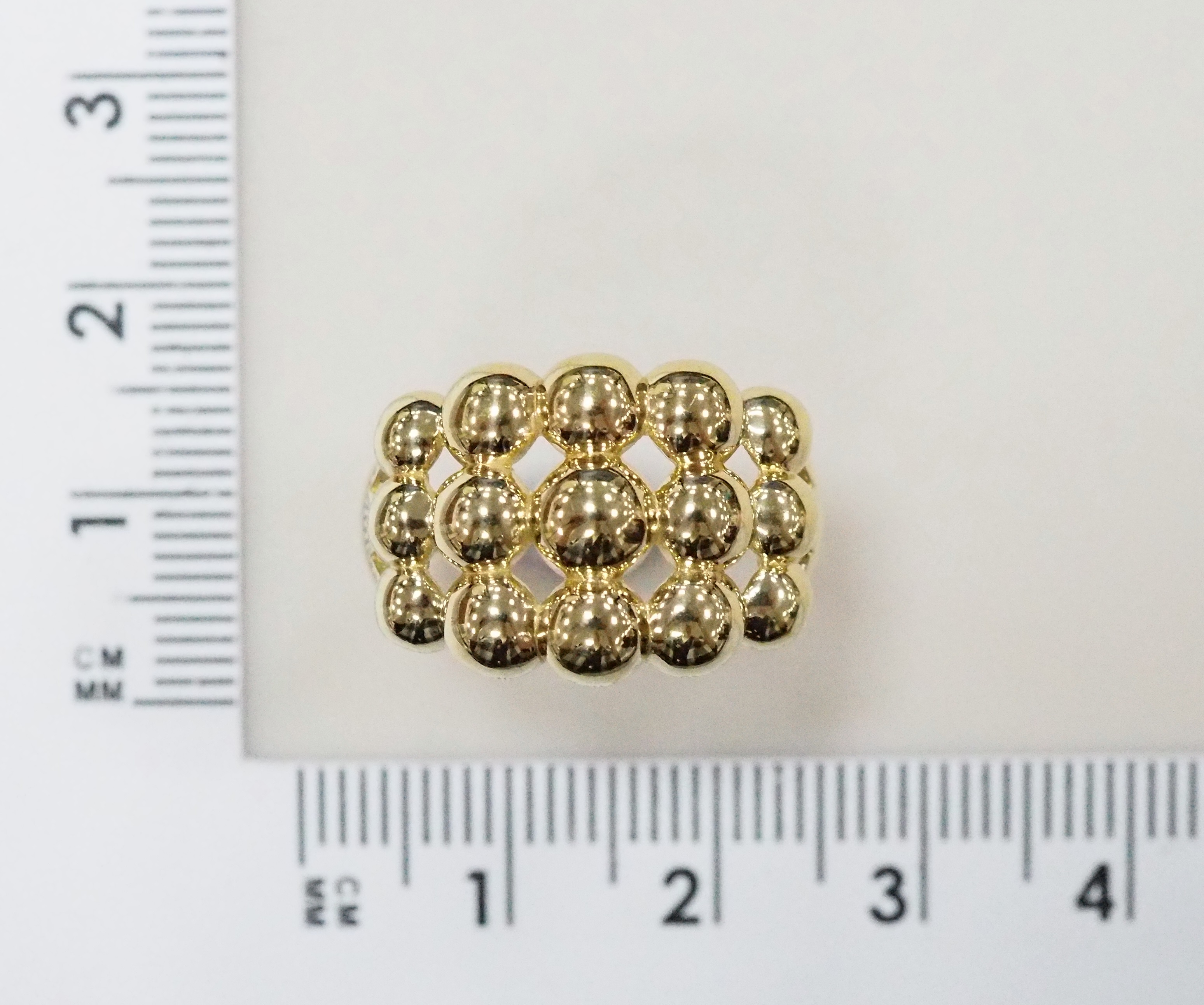 Серебряное кольцо 925 пробы;