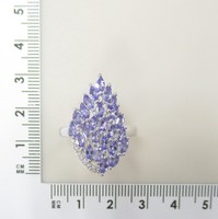 Серебряное кольцо 925 пробы; вставки 25 Танзанит 2ct; 8 Топаз белый 0,08ct ;