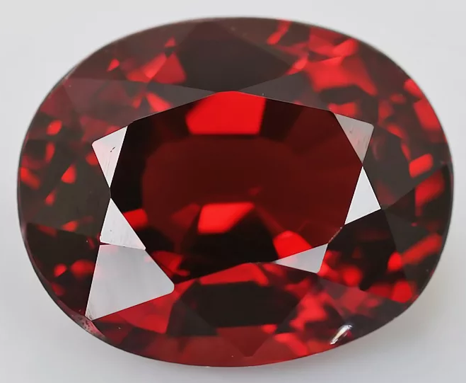 Шпинель красная Бирма овал 6.0*4.0