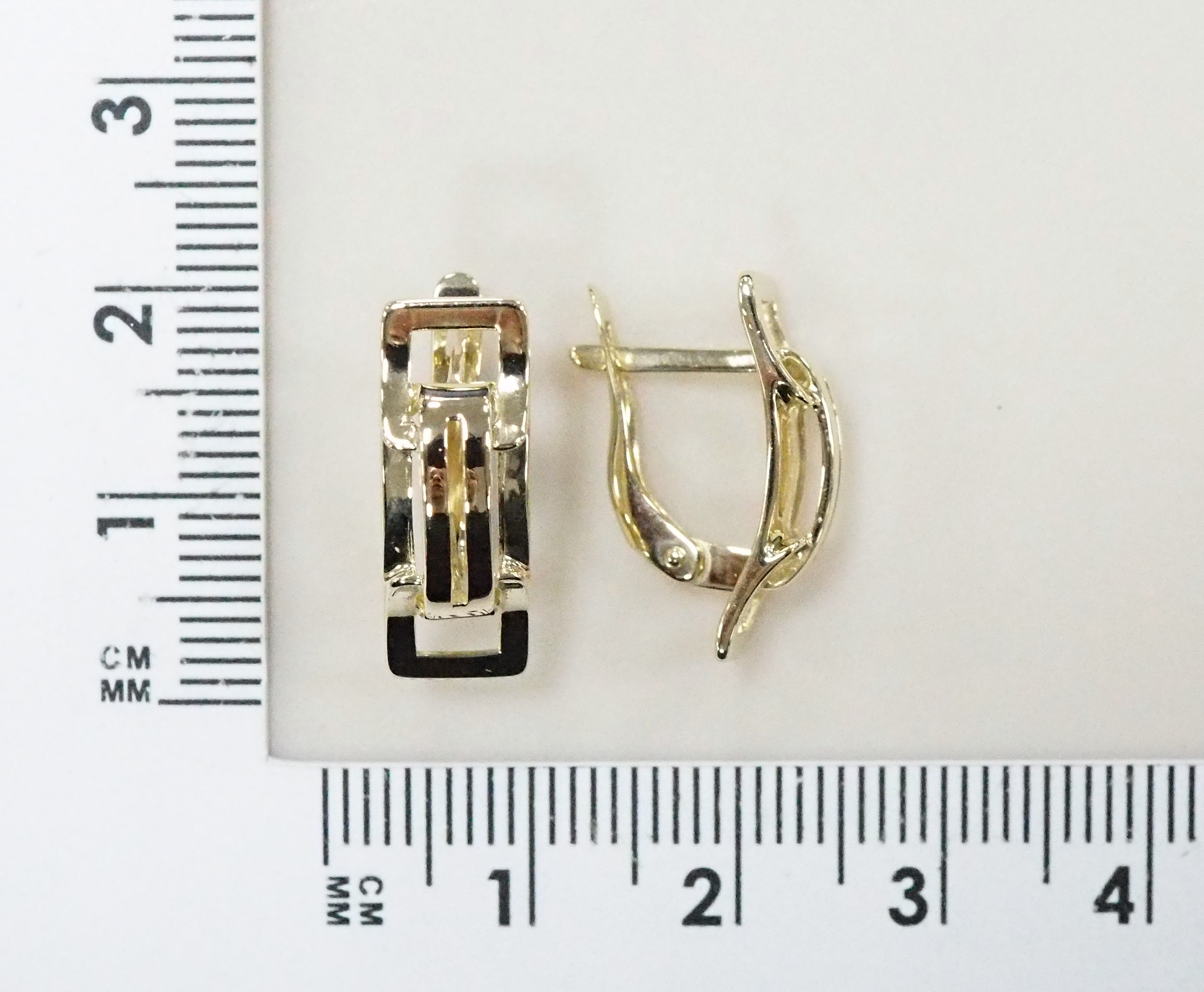 Золотые серьги 585 пробы; желтое золото;