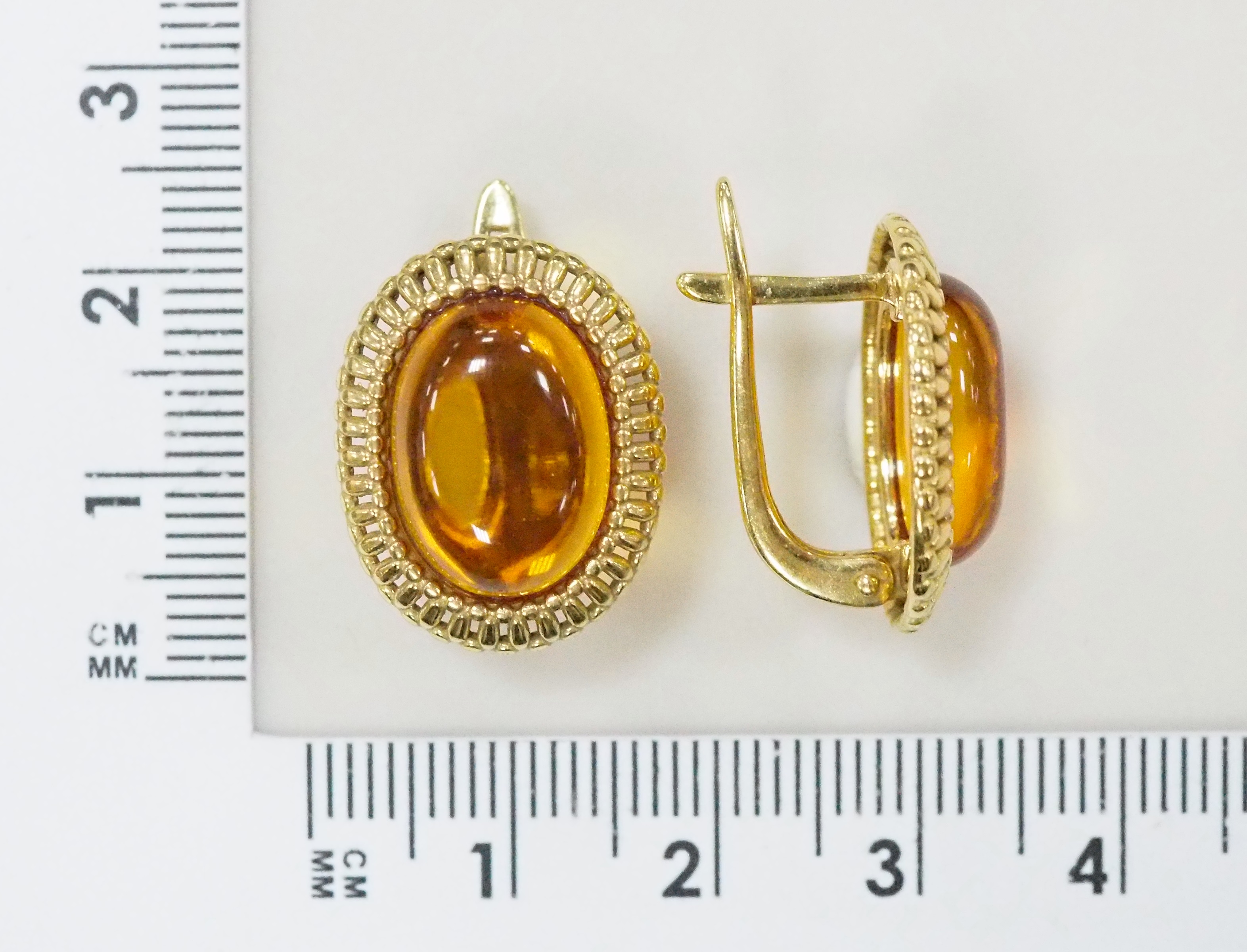 Серебряные серьги 925 пробы; вставки 2 Янтарь;