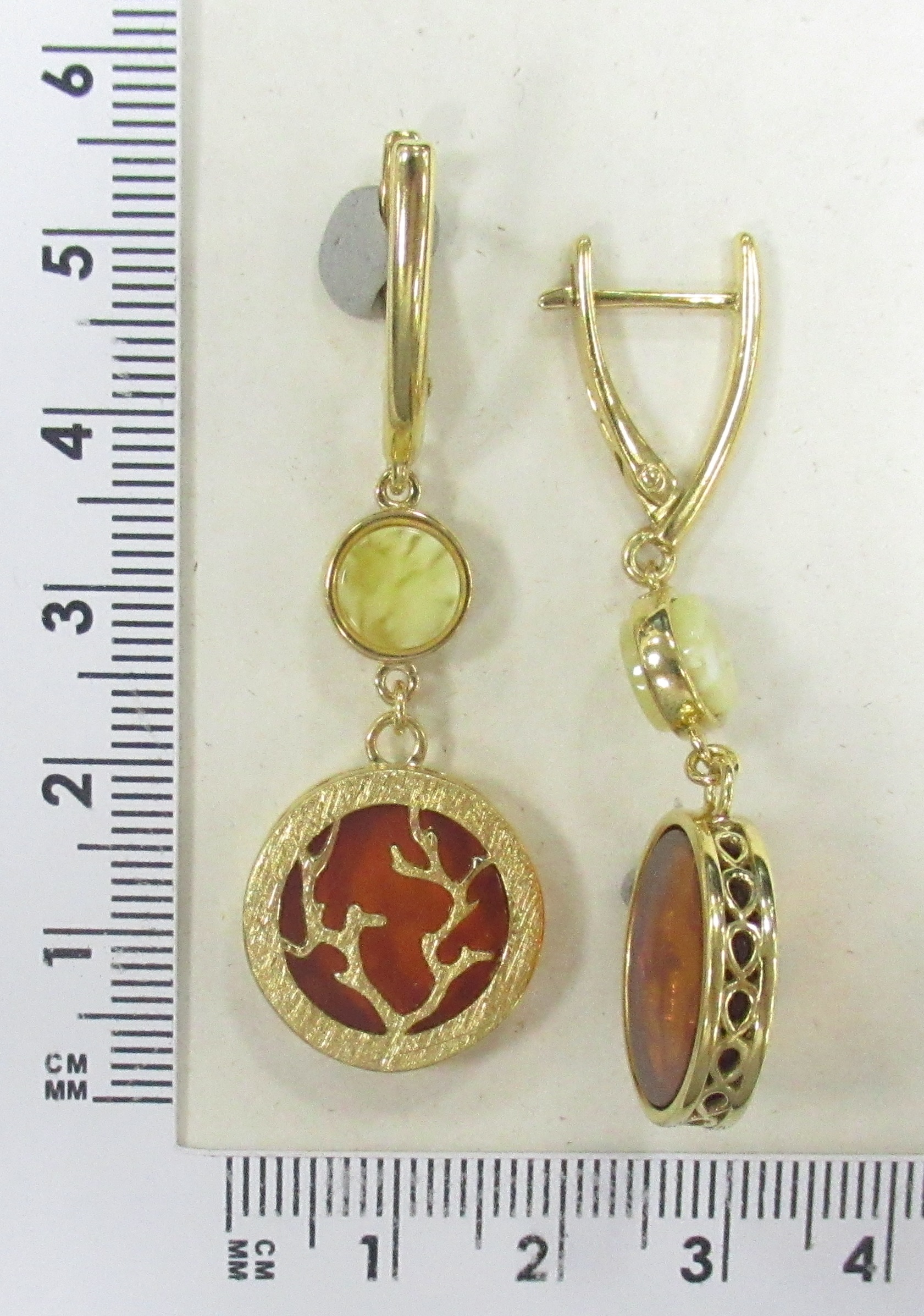 Серебряные серьги 925 пробы; вставки 4 Янтарь;