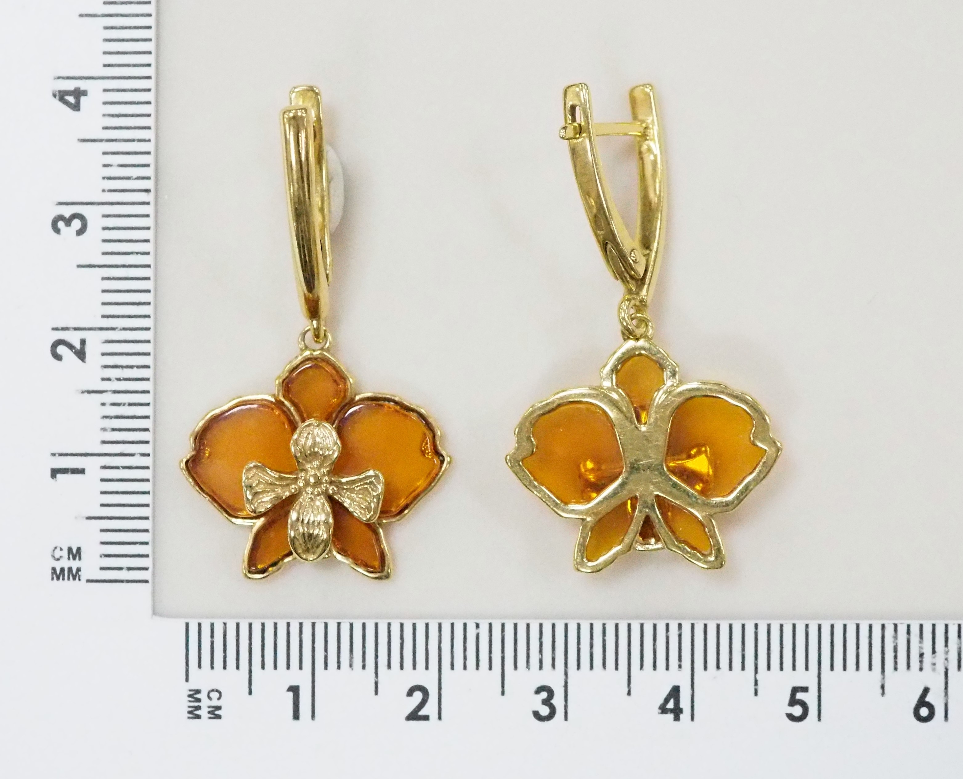 Серебряные серьги 925 пробы; вставки 10 Янтарь;