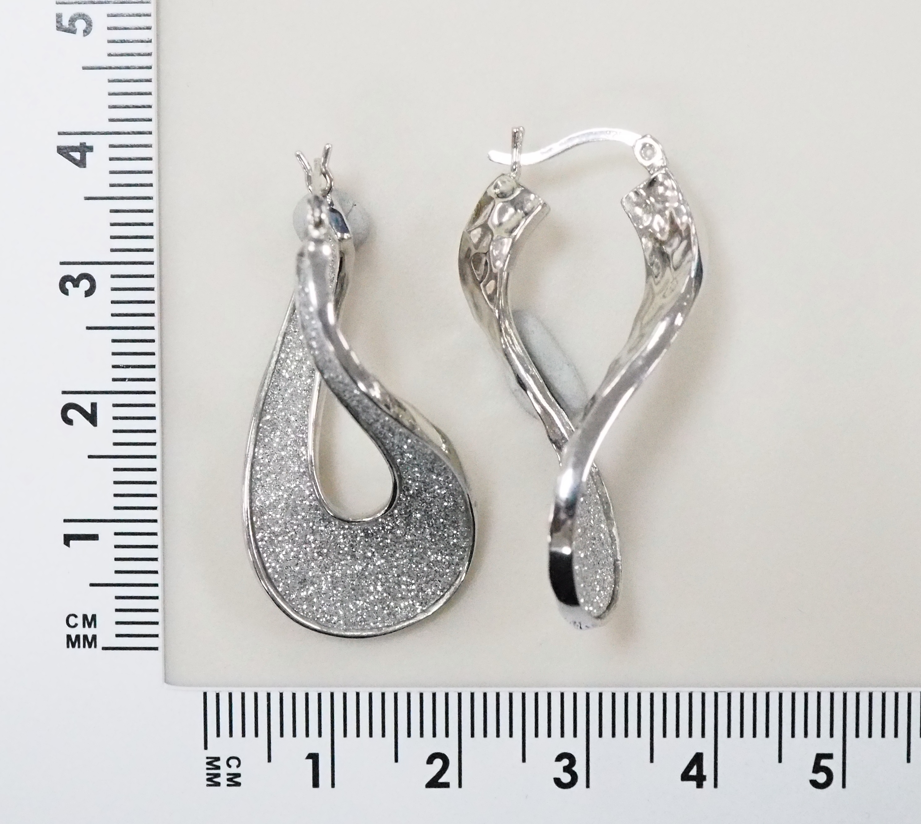 Серебряные серьги