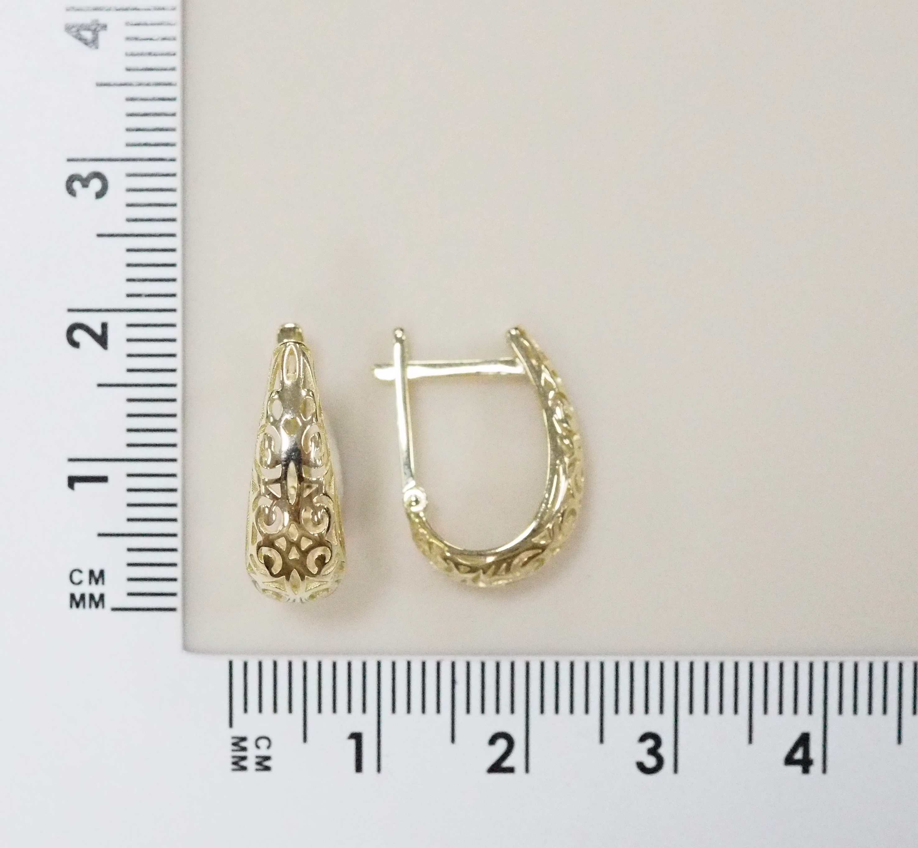 Золотые серьги 585 пробы; желтое золото;