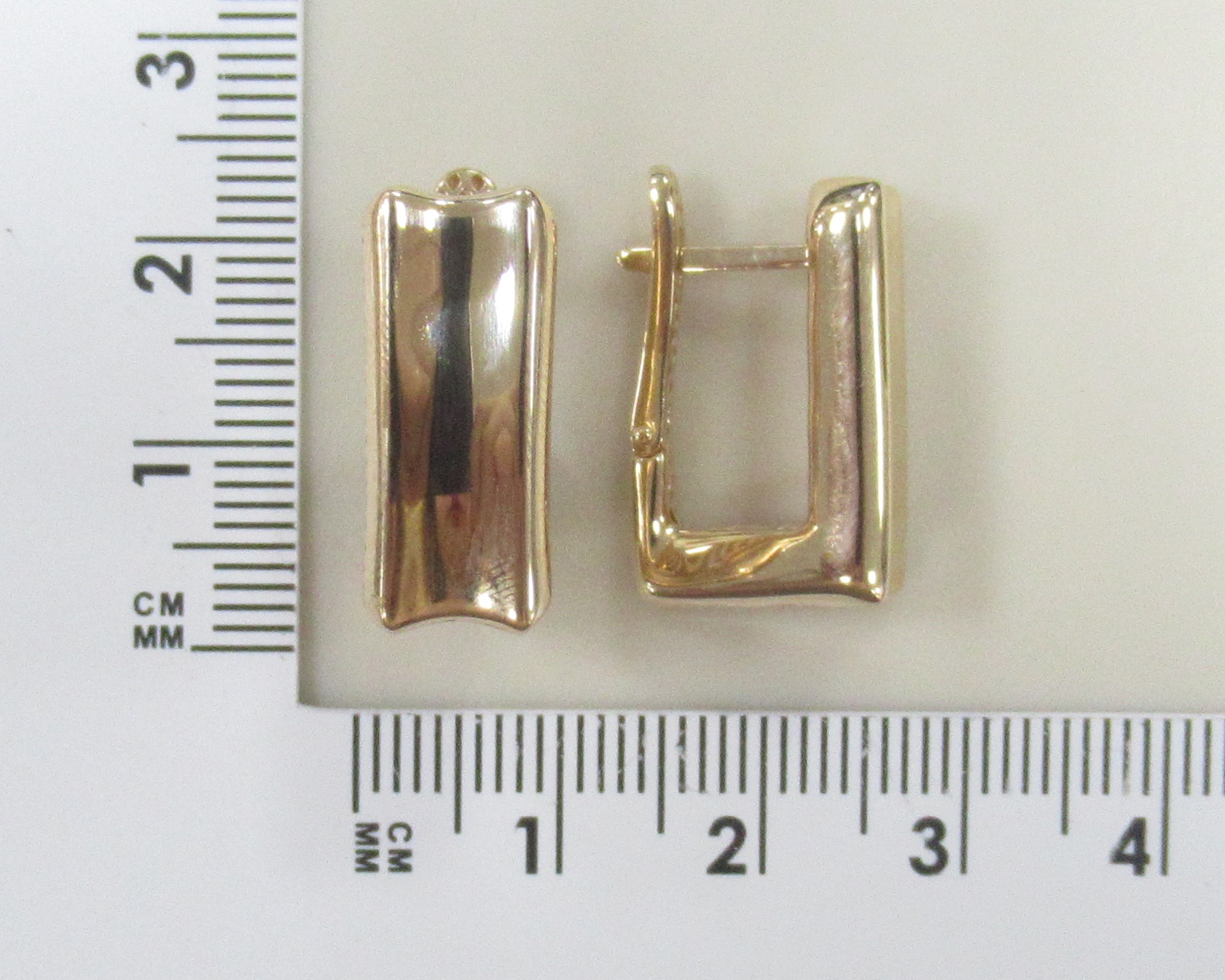 Серьги из золота