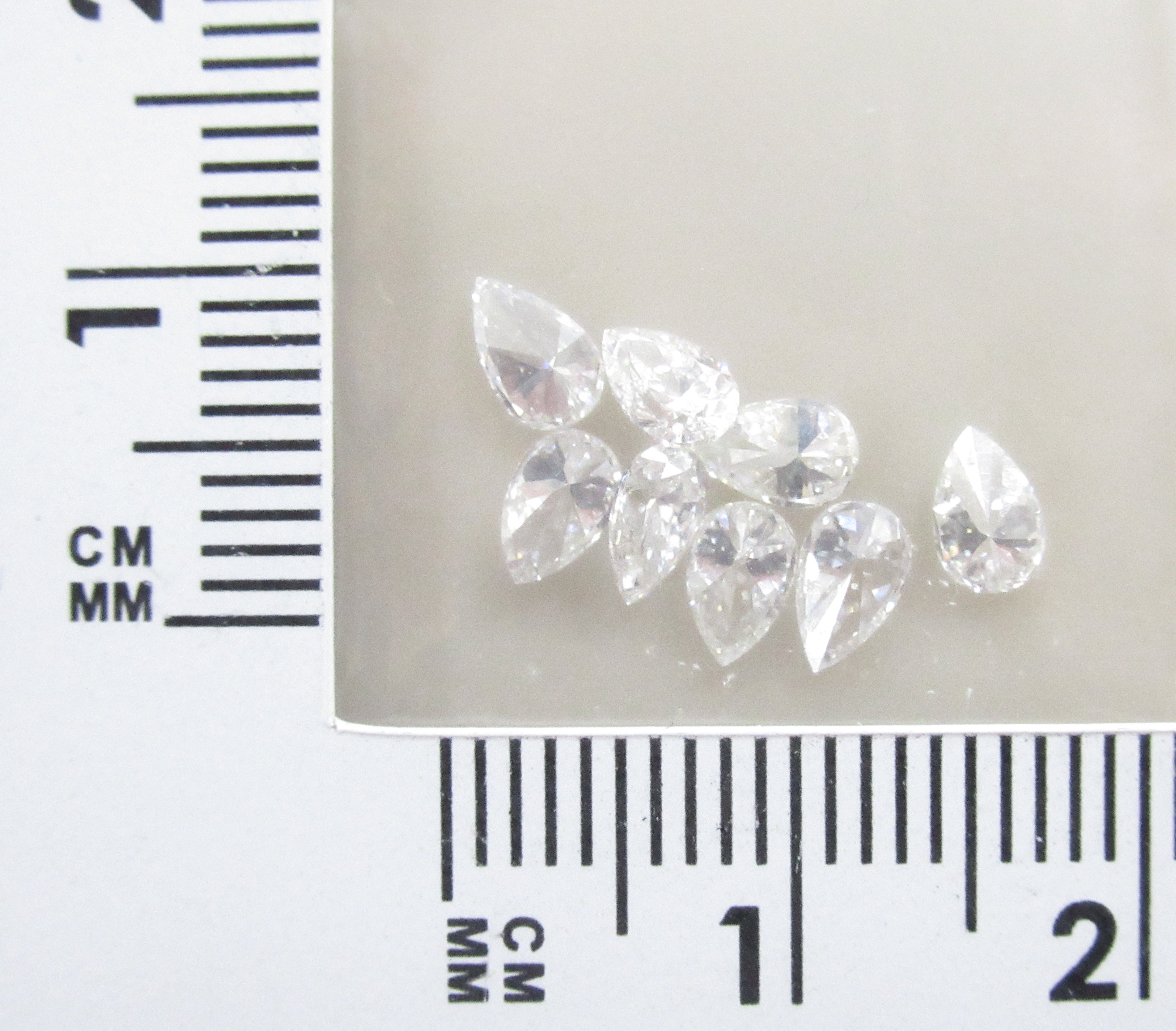 8 Бриллиант груша 5*4 1,64ct 3/5А